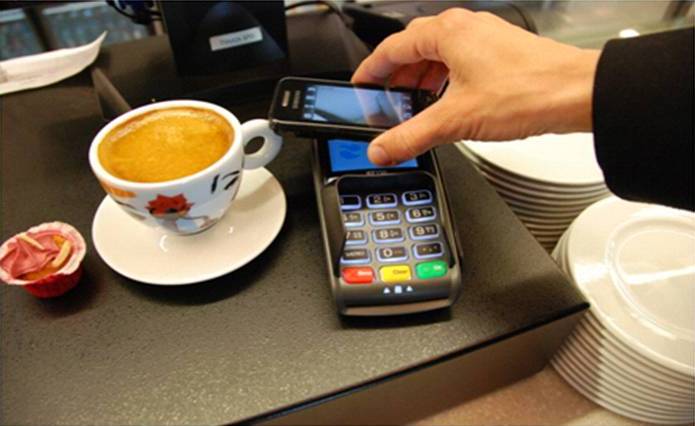 Mobile contactless payment terminal for Apple Pay casino deposit checks
